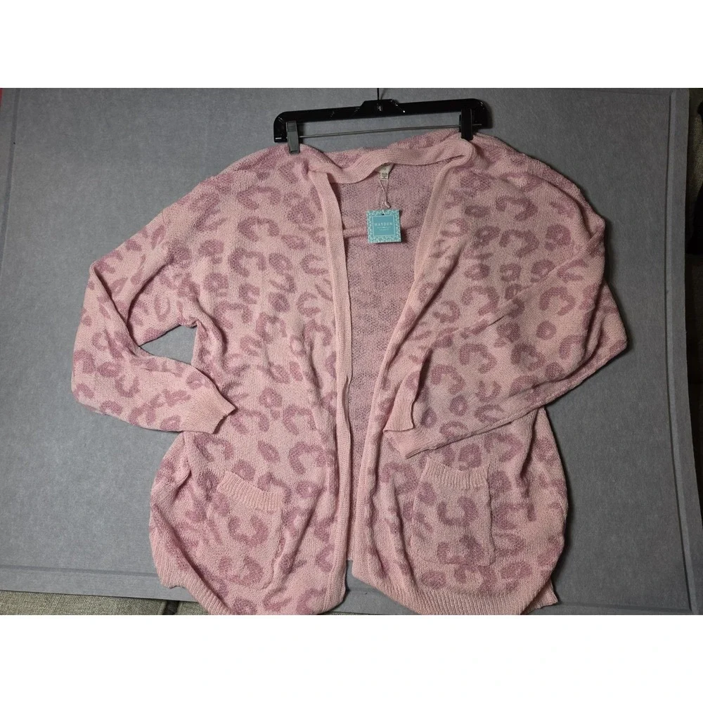 Hayden Los Angeles Pink Leopard Cardigan Sweater SZ 2-3X Pockets Breast Cancer